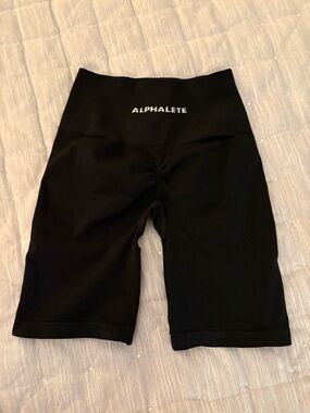Alphalete Black High-Waist Scrunch Bike Shorts